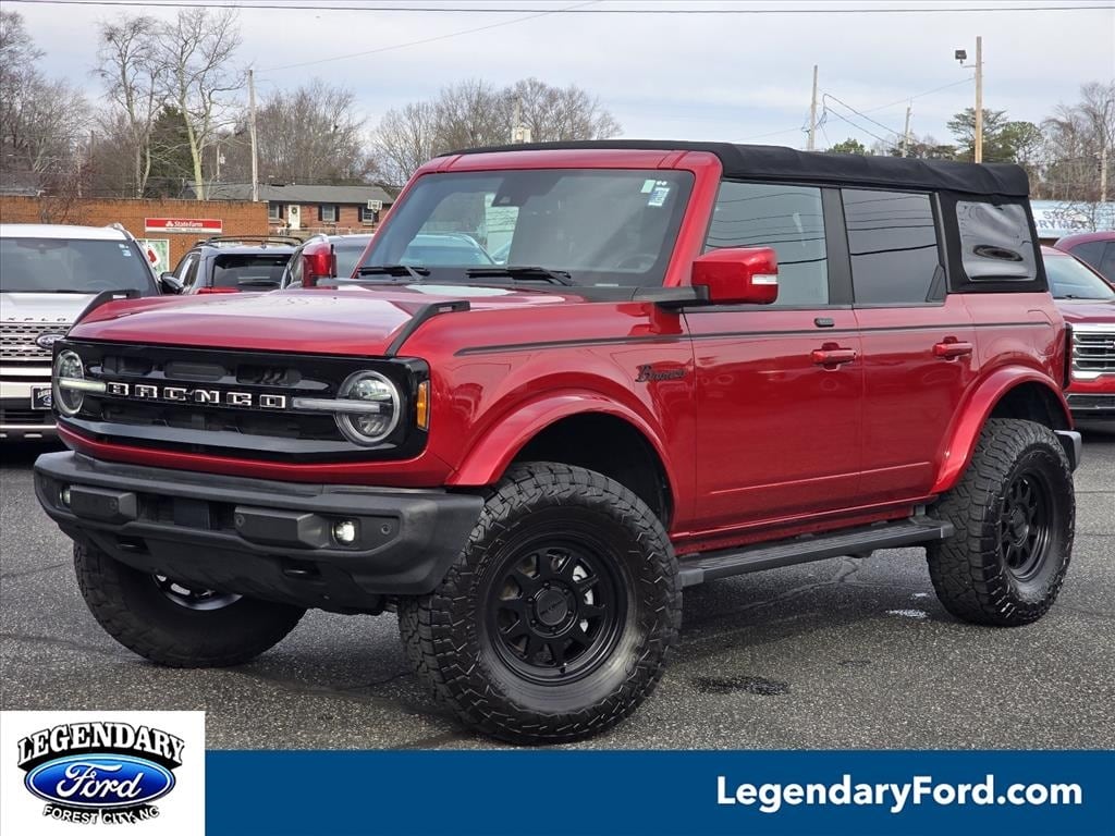 2021 Ford Bronco 4-Door Outer Banks's photo