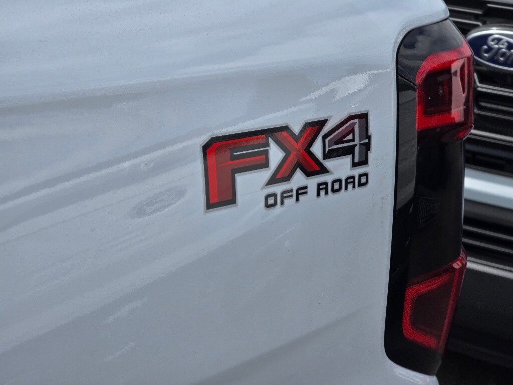 2025 Ford Ranger Lariat photo 4