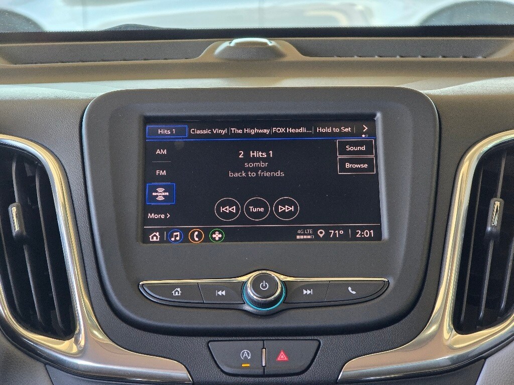 2023 Chevrolet Equinox LT photo 4