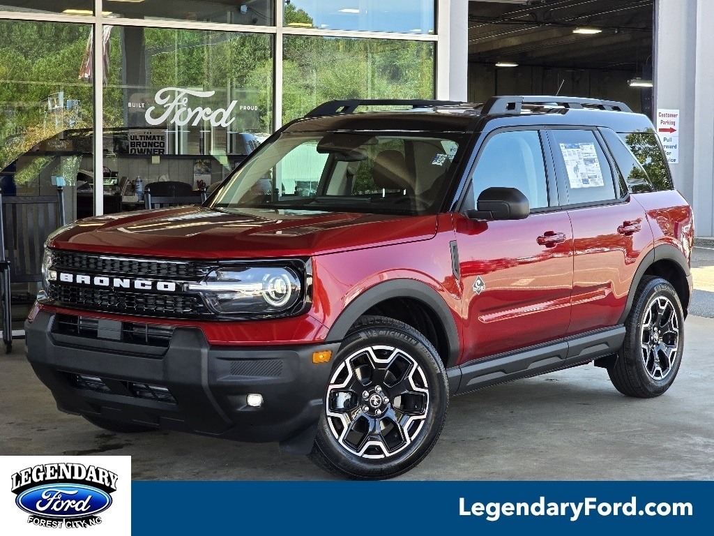 2025 Ford Bronco Sport Outer Banks's photo