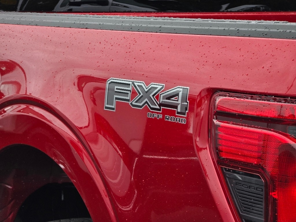 New 2025 Ford F-150 XLT Truck SuperCrew Cab