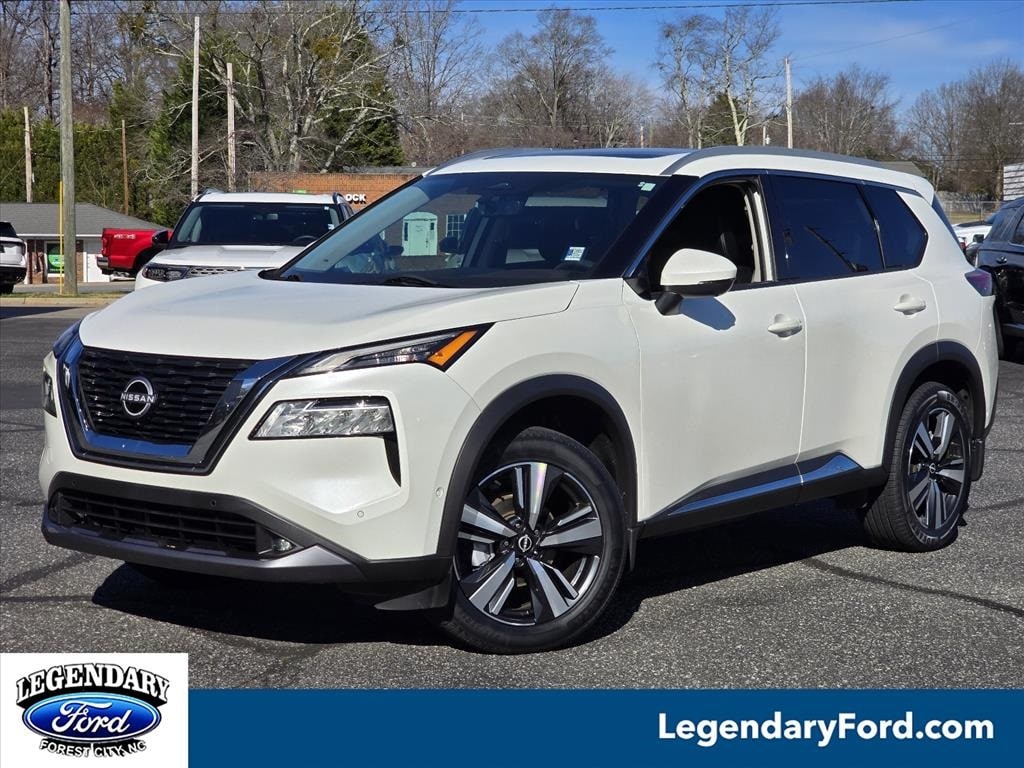 2022 Nissan Rogue SL