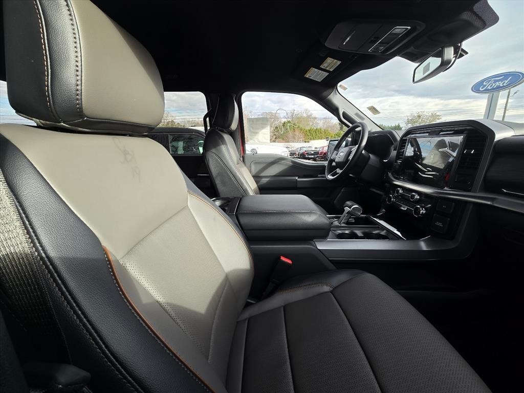 New 2025 Ford F-150 Lariat Truck SuperCrew Cab