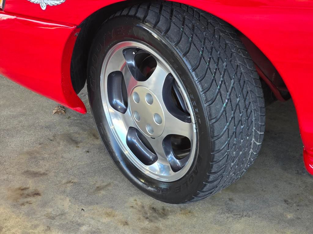1994 Ford Mustang - Photo 29