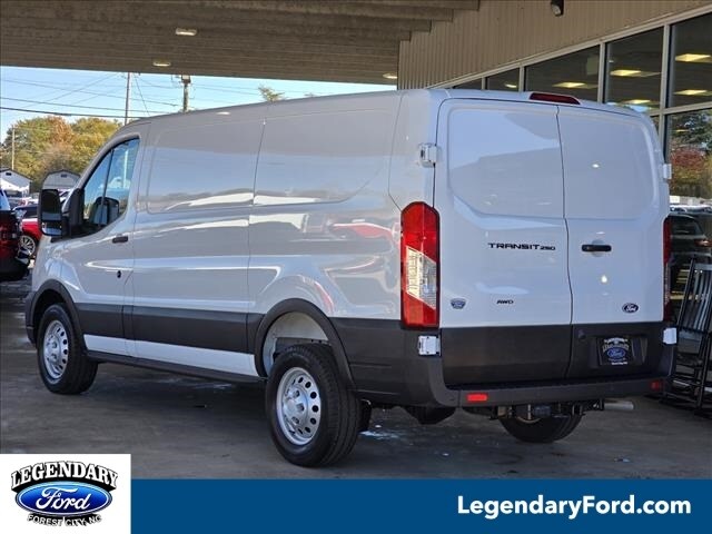 2026 Ford Transit photo 2
