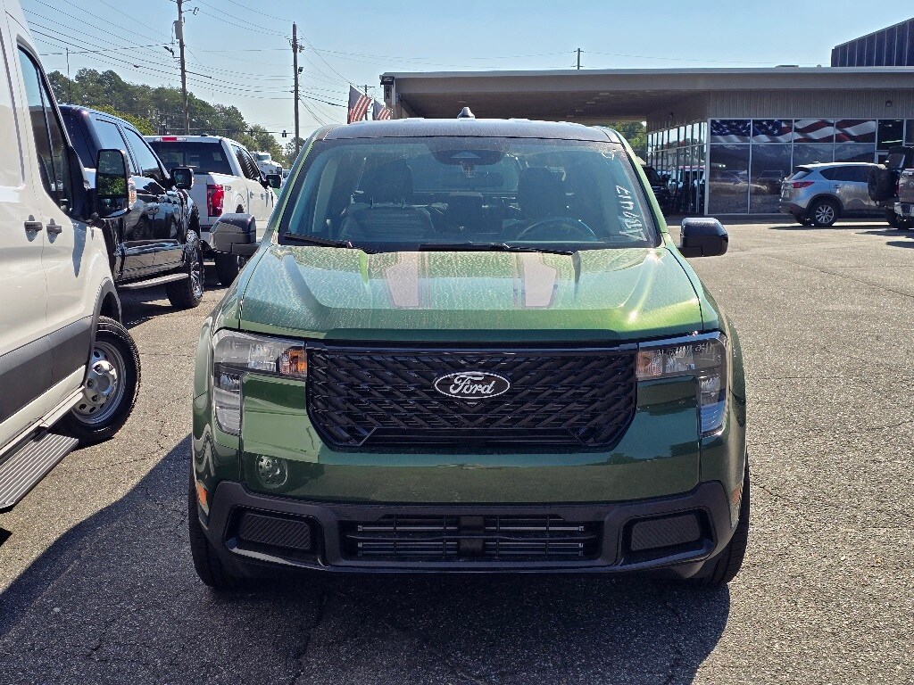 2025 Ford Maverick XLT photo 3