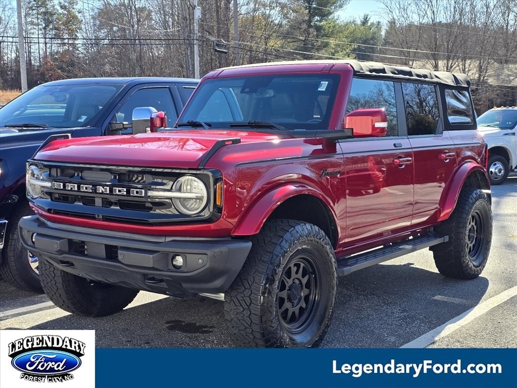 2021 Ford Bronco 4-Door Outer Banks's photo