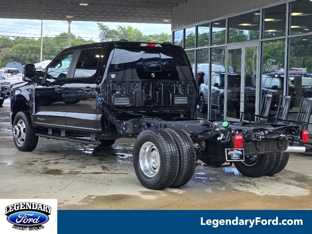 New 2026 Ford F-350 Chassis XL Truck Crew Cab