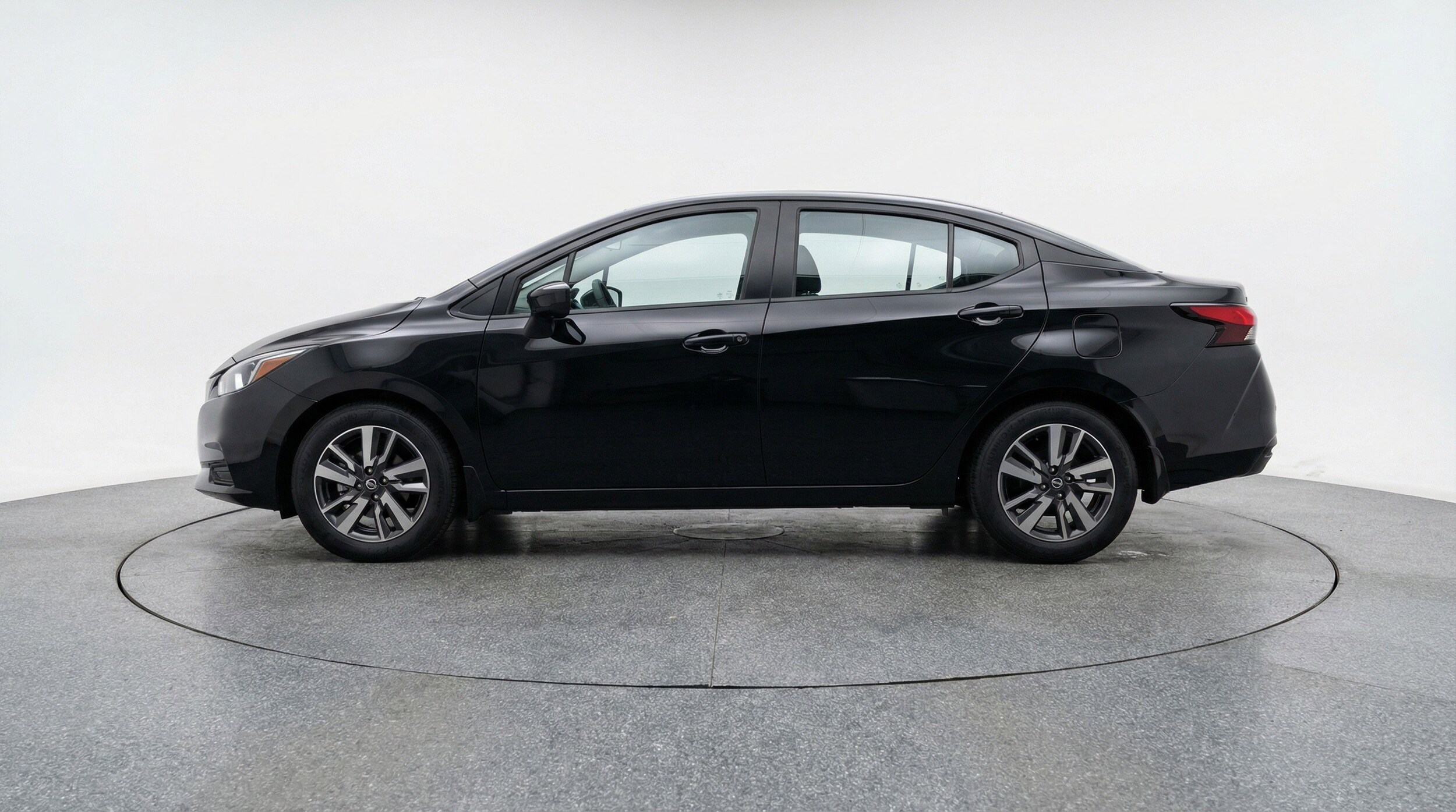 Thumbnail: 2025 Nissan Versa - 5