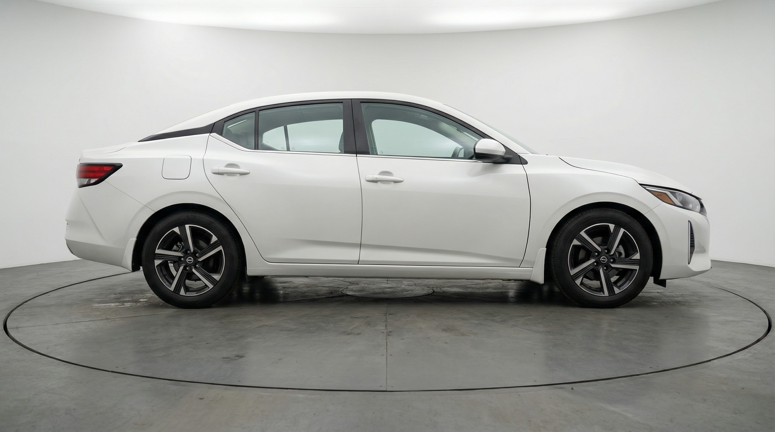 Thumbnail: 2025 Nissan Sentra - 8