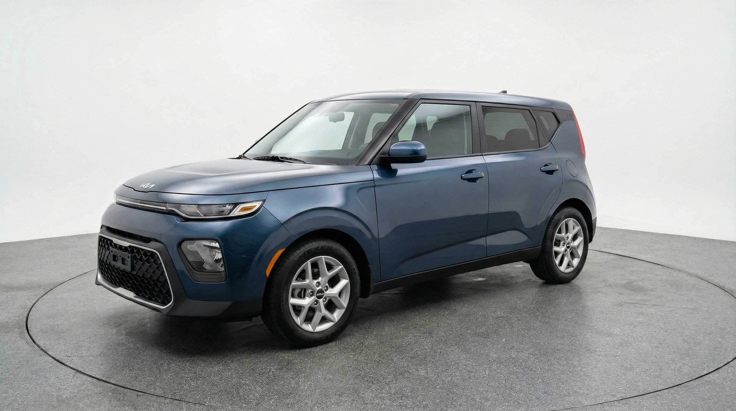 Thumbnail: 2025 Kia Soul - 3