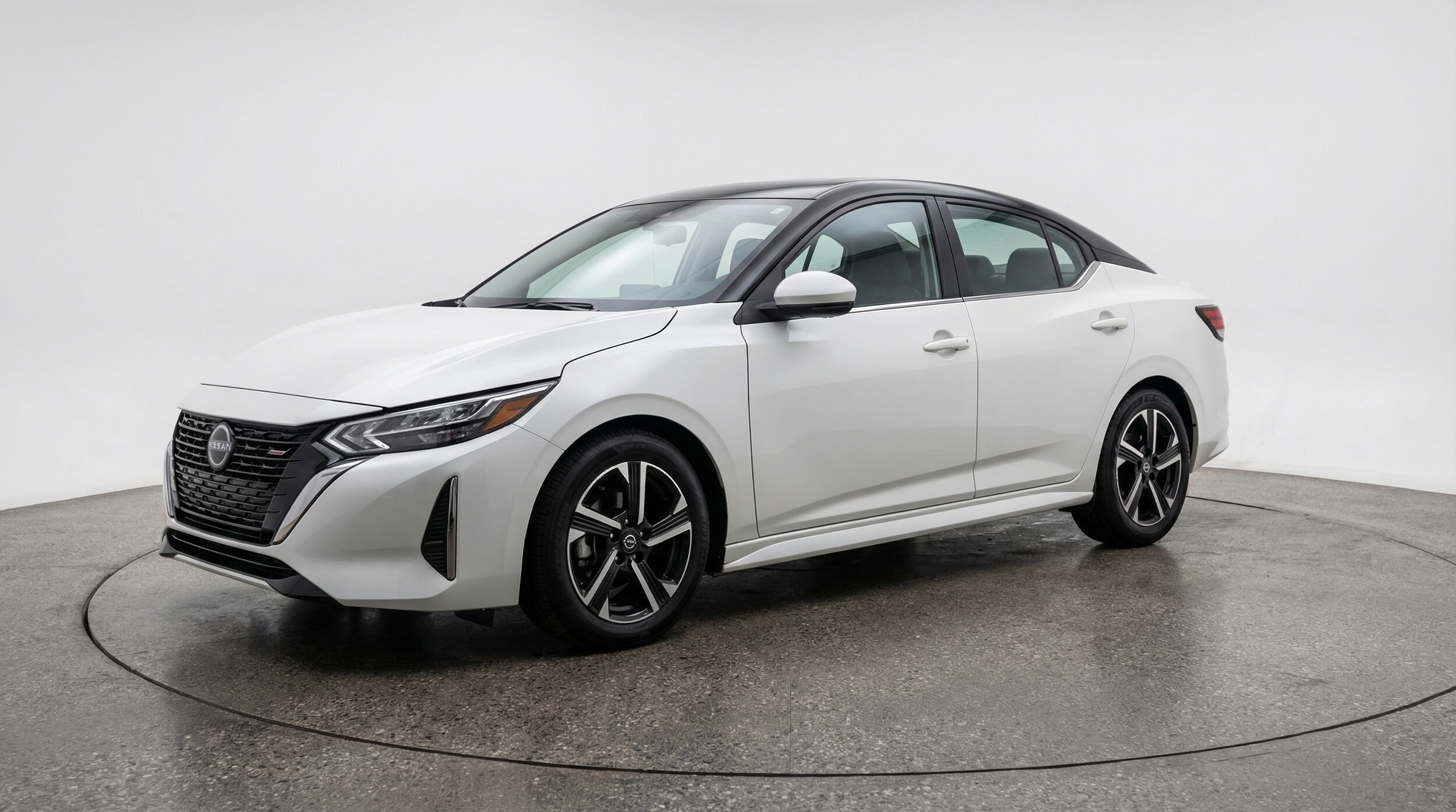 Thumbnail: 2025 Nissan Sentra - 3