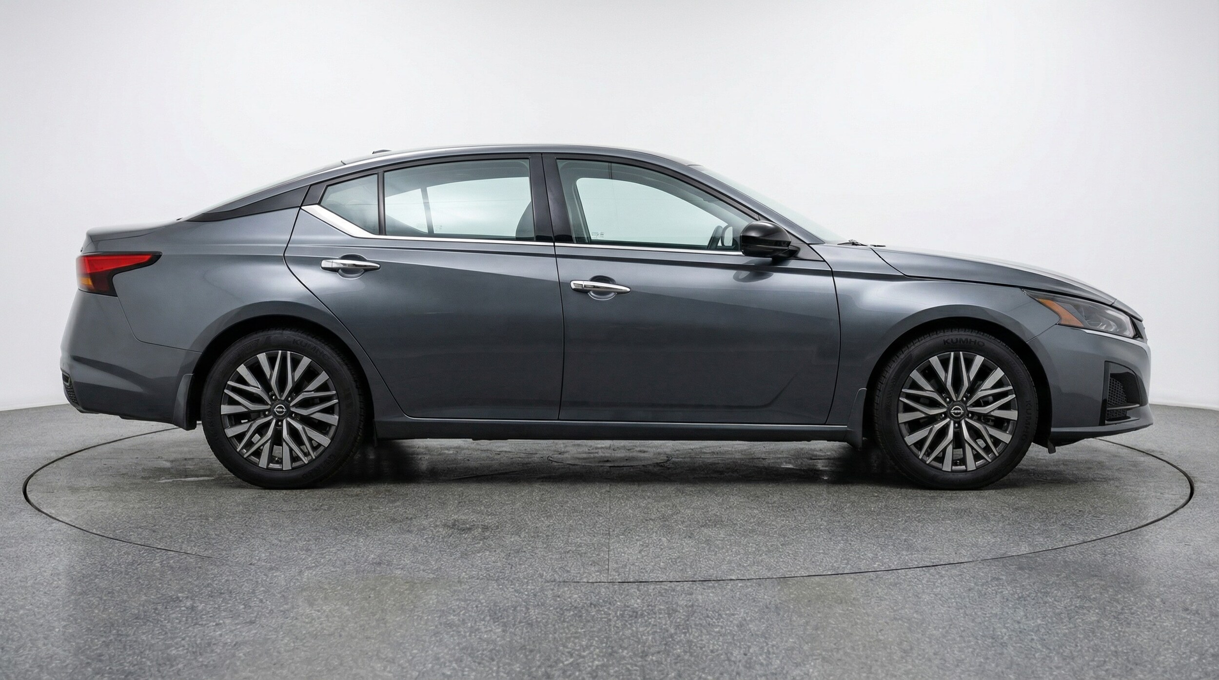 Thumbnail: 2025 Nissan Altima - 8