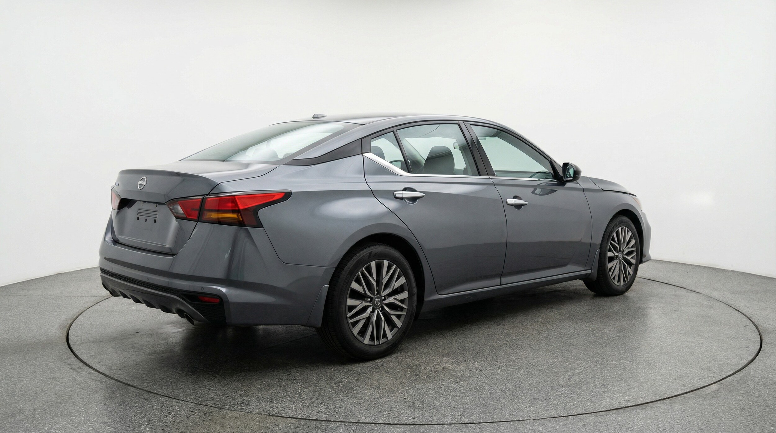 Thumbnail: 2025 Nissan Altima - 7