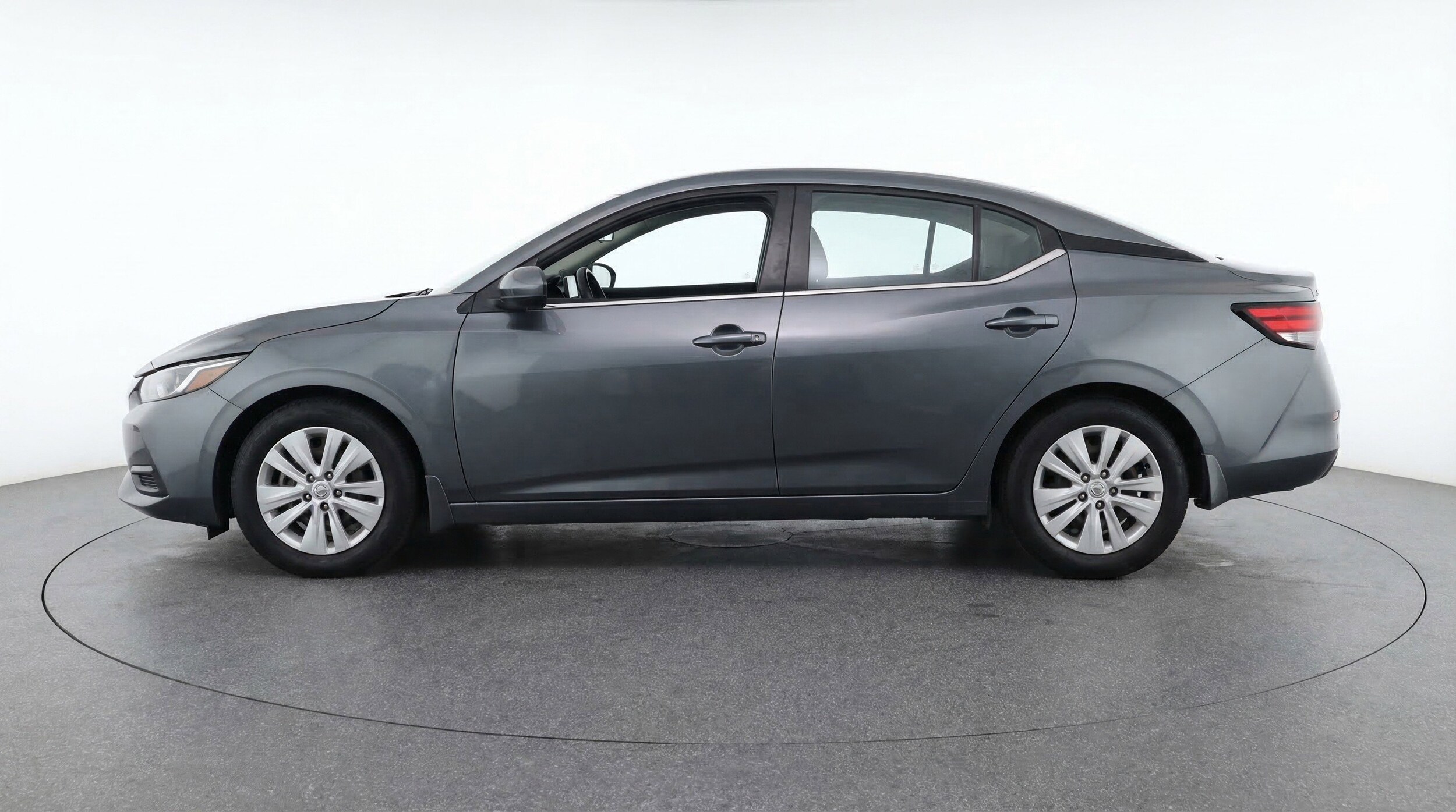 Thumbnail: 2025 Nissan Sentra - 5