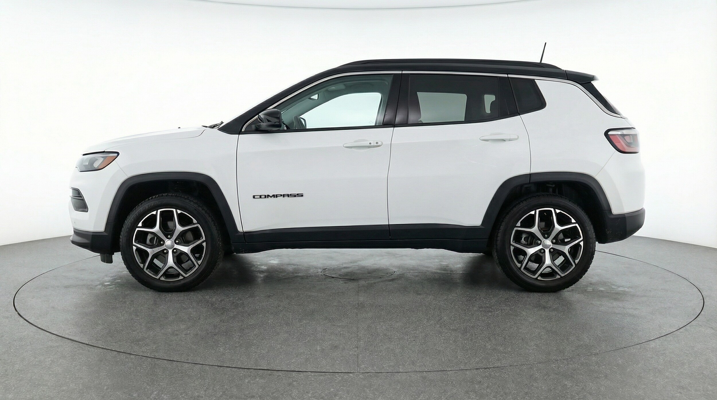 Thumbnail: 2025 Jeep Compass - 4