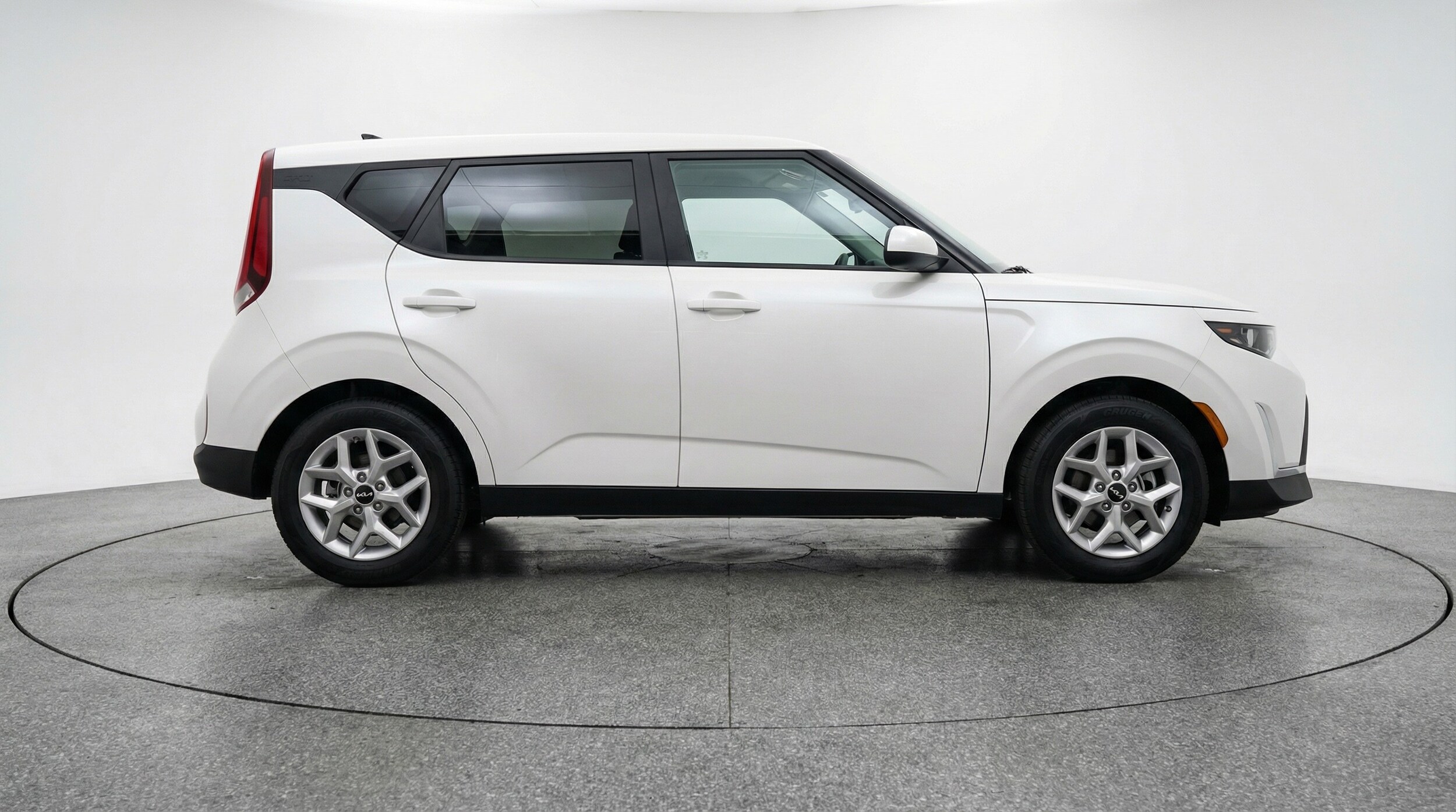 Thumbnail: 2025 Kia Soul - 8