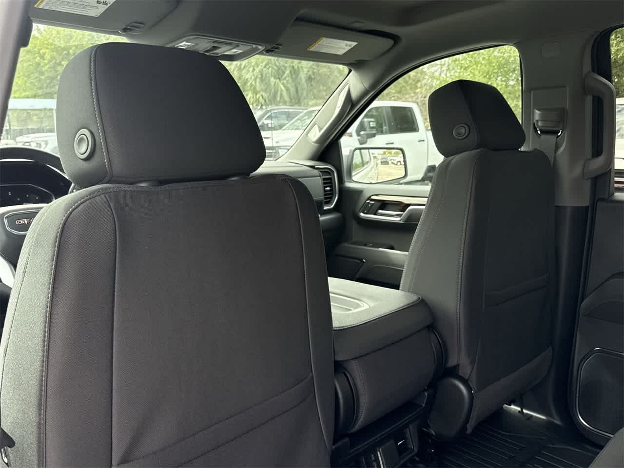 Thumbnail: 2026 GMC Sierra 1500 - 23