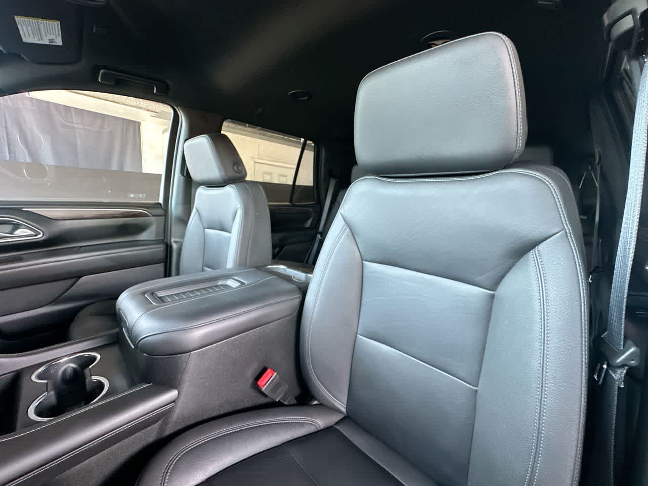 Thumbnail: 2023 Chevrolet Tahoe - 14