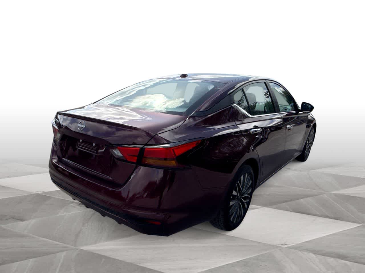 Thumbnail: 2025 Nissan Altima - 8