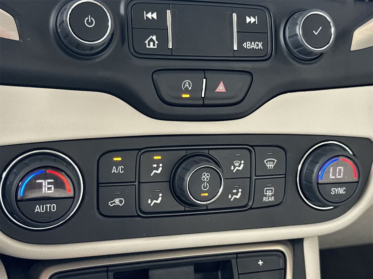 Thumbnail: 2022 GMC Terrain - 20