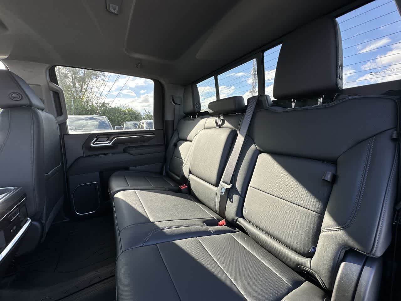 Thumbnail: 2026 GMC Sierra 2500 - 22