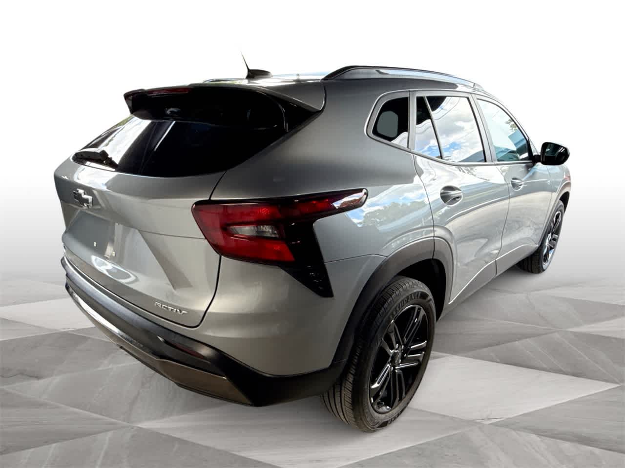 Thumbnail: 2024 Chevrolet Trax - 8