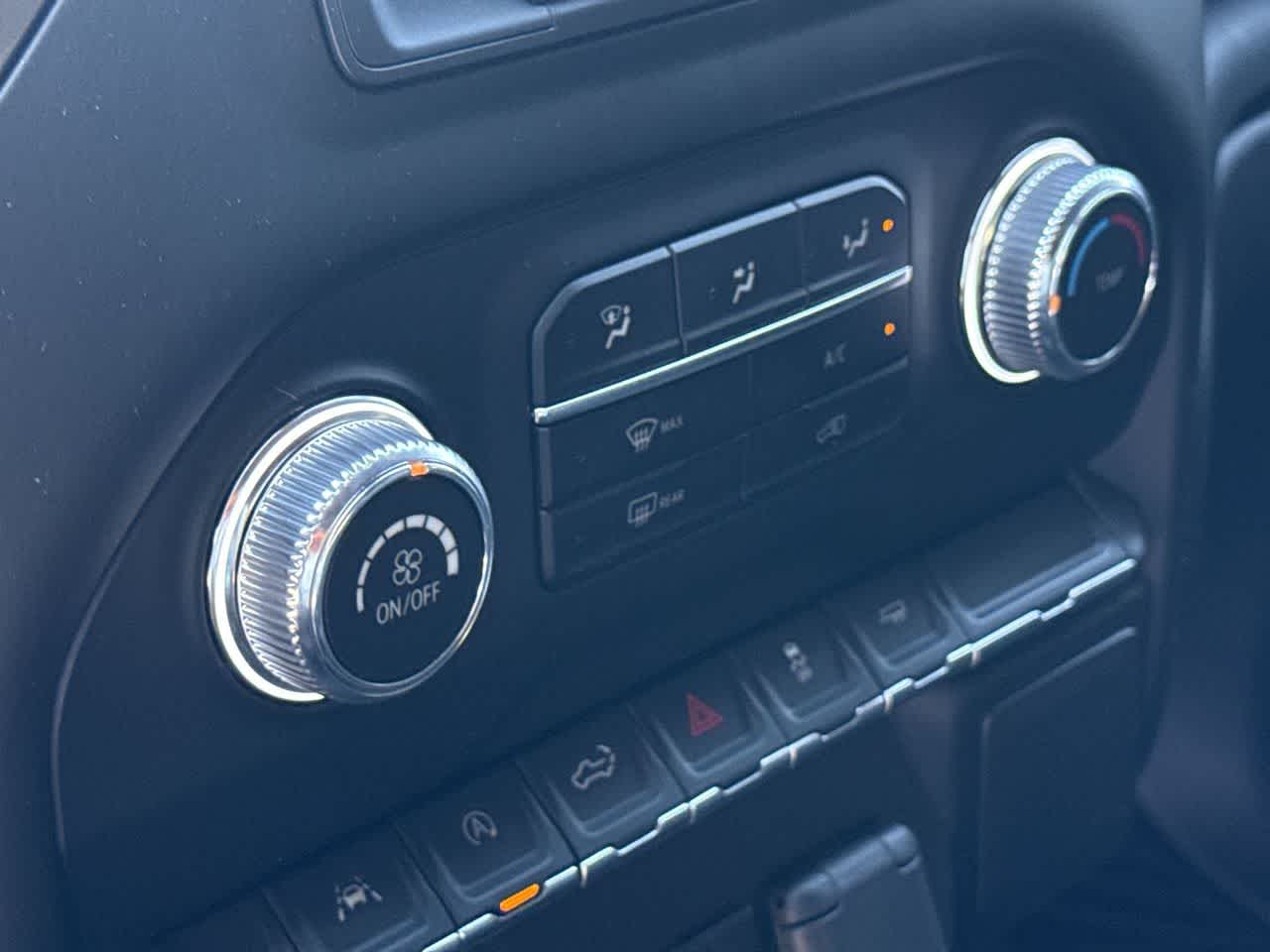 Thumbnail: 2026 GMC Sierra 1500 - 20