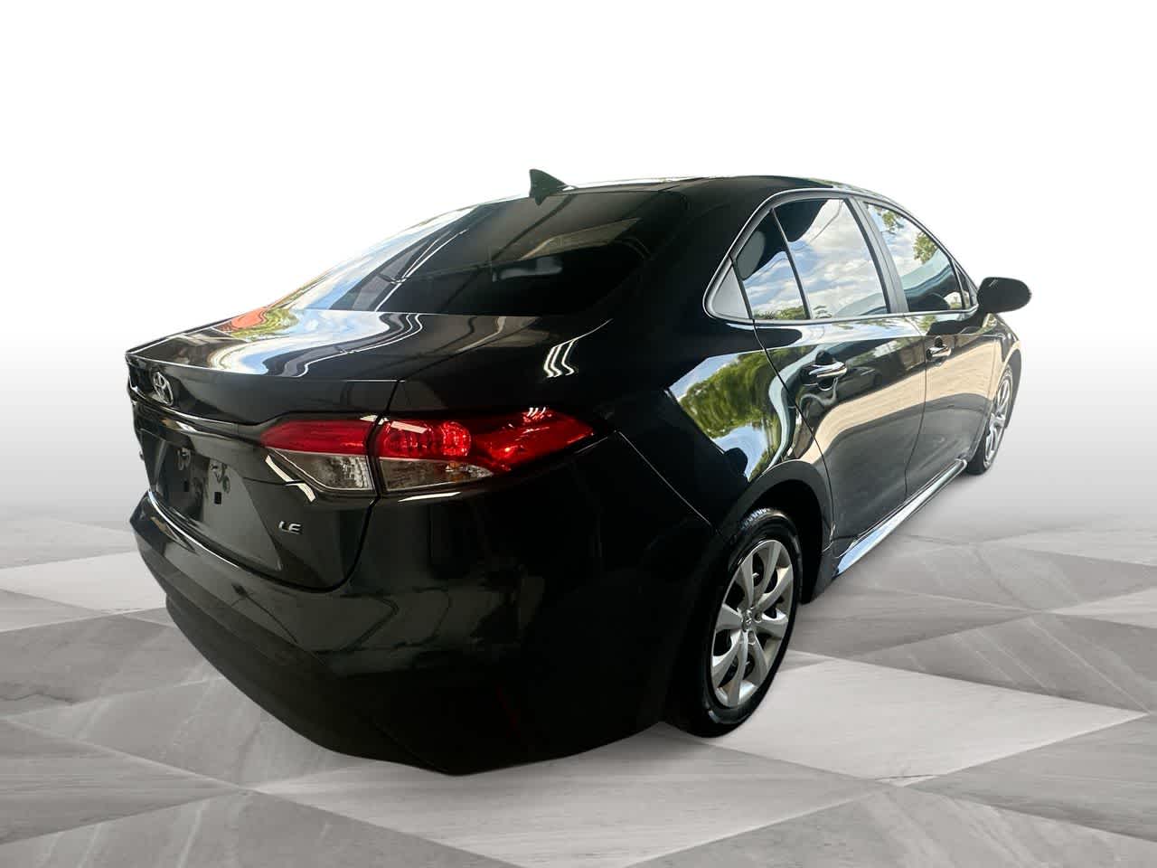 Thumbnail: 2025 Toyota Corolla - 8
