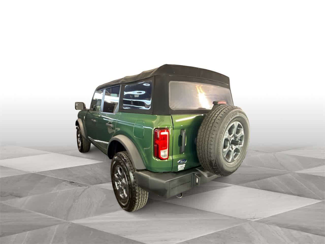 Thumbnail: 2022 Ford Bronco - 6