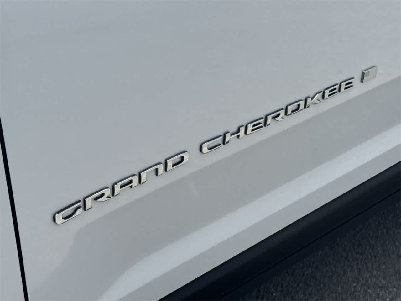 Thumbnail: 2021 Jeep Grand Cherokee L - 10