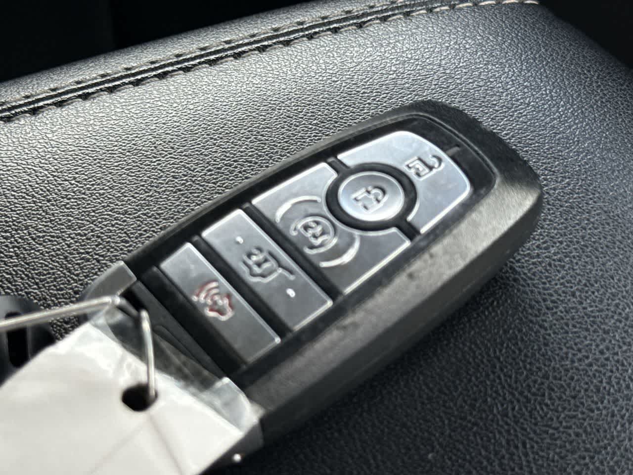 Thumbnail: 2024 Ford Edge - 28