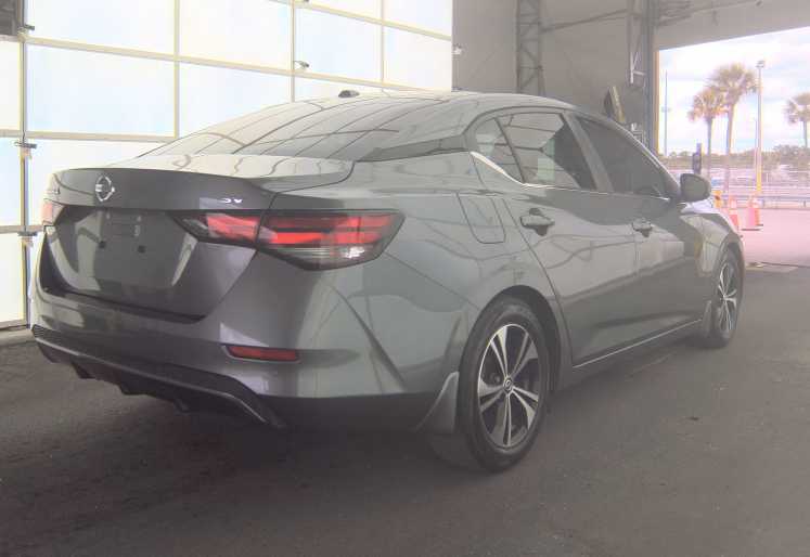 Thumbnail: 2021 Nissan Sentra - 3