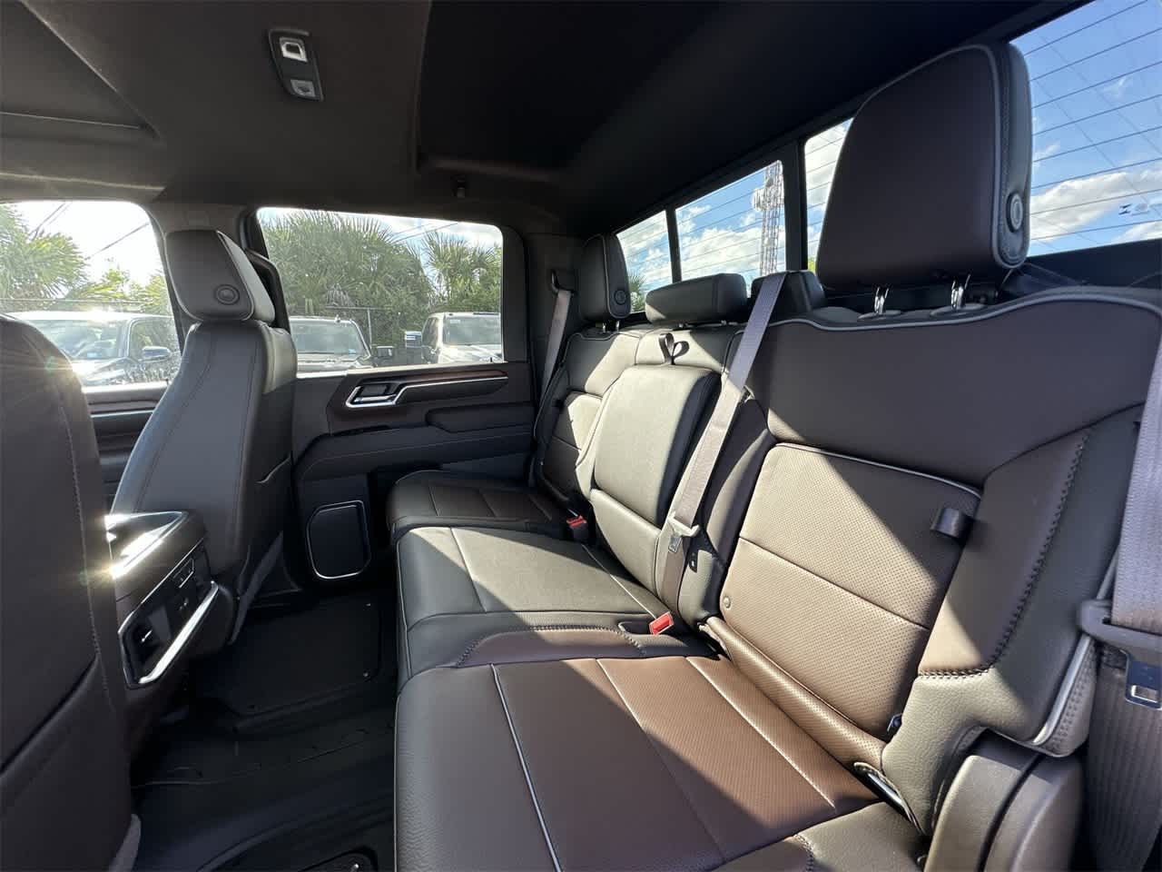 Thumbnail: 2026 GMC Sierra 2500 - 22