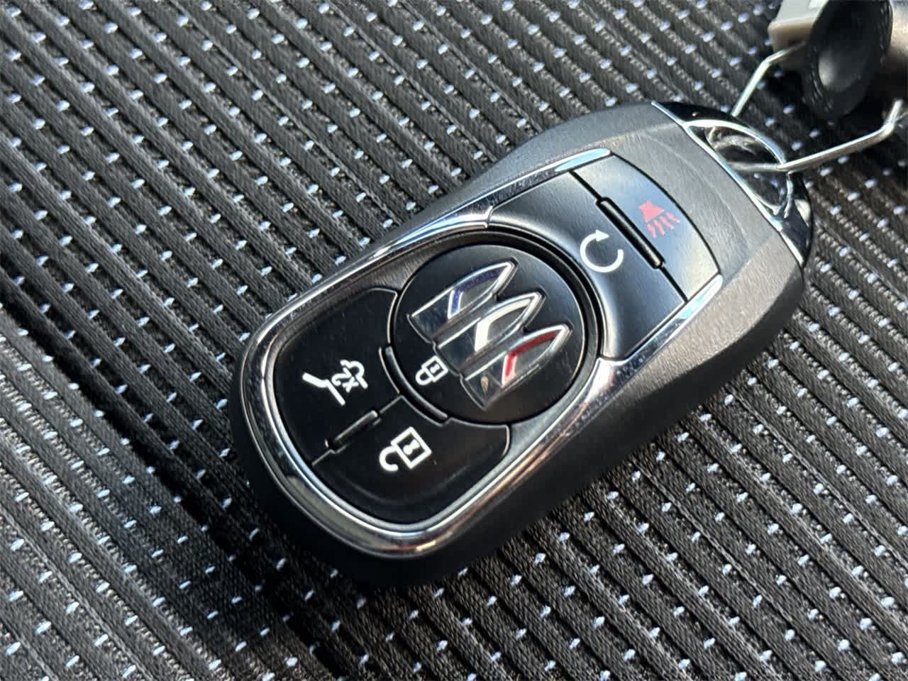 Thumbnail: 2026 Buick Envista - 28