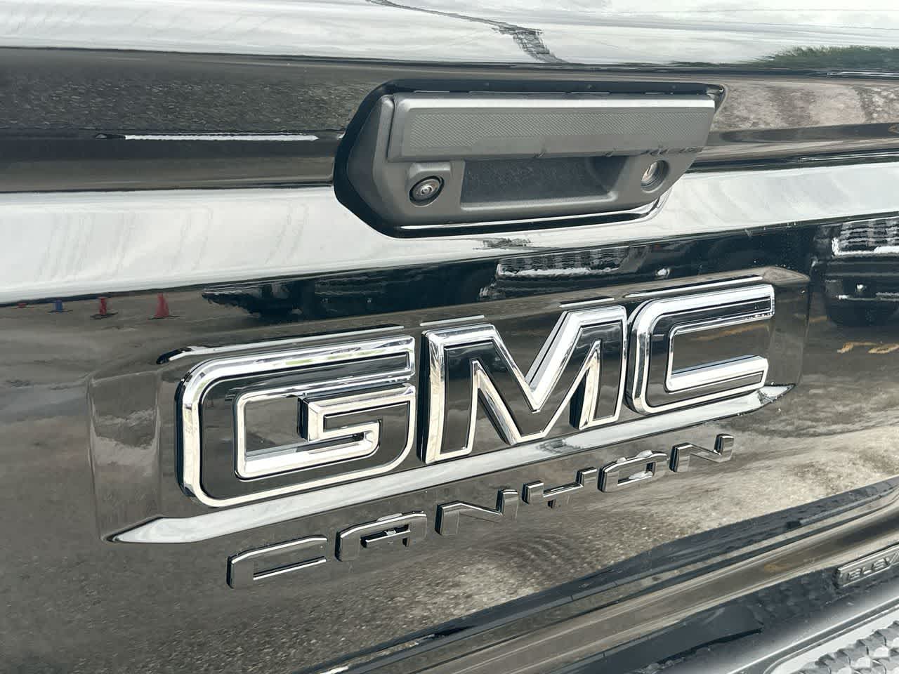 Thumbnail: 2026 GMC Canyon - 10