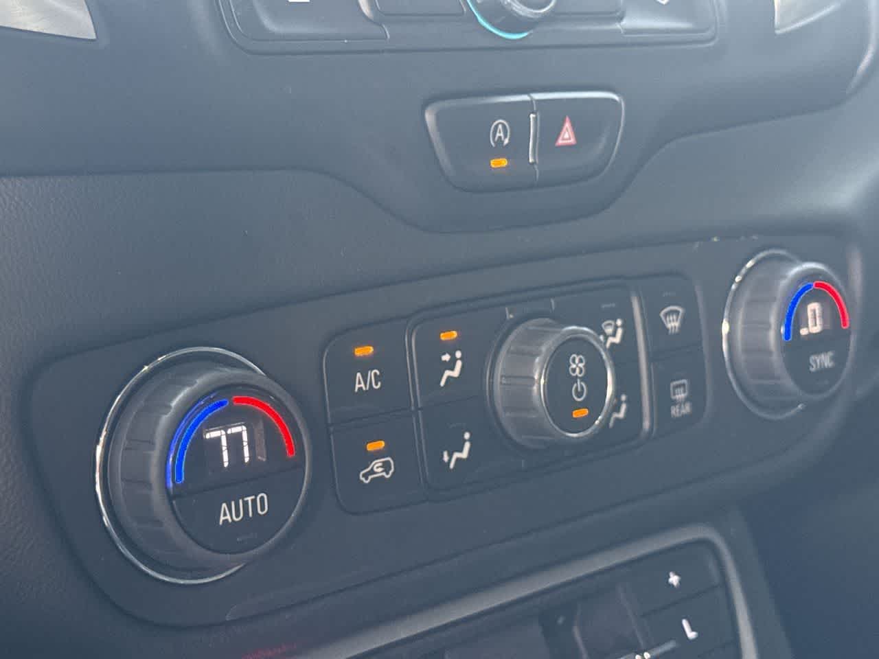 Thumbnail: 2022 GMC Terrain - 20