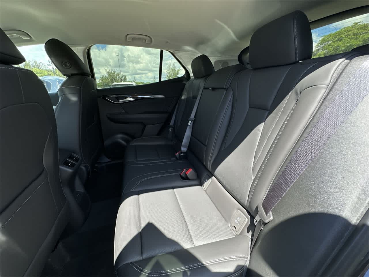 Thumbnail: 2025 Buick Envision - 22