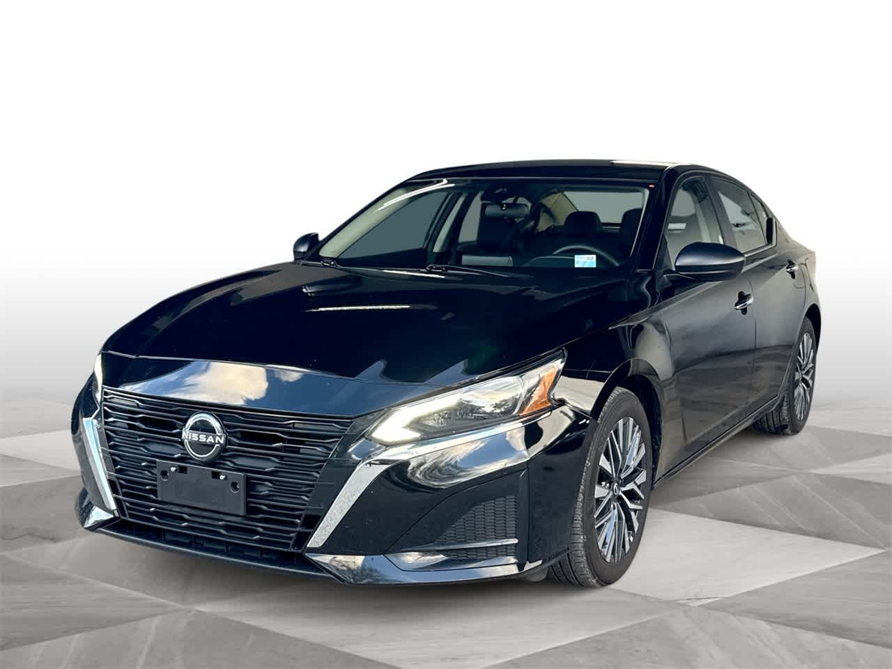 Thumbnail: 2024 Nissan Altima - 4