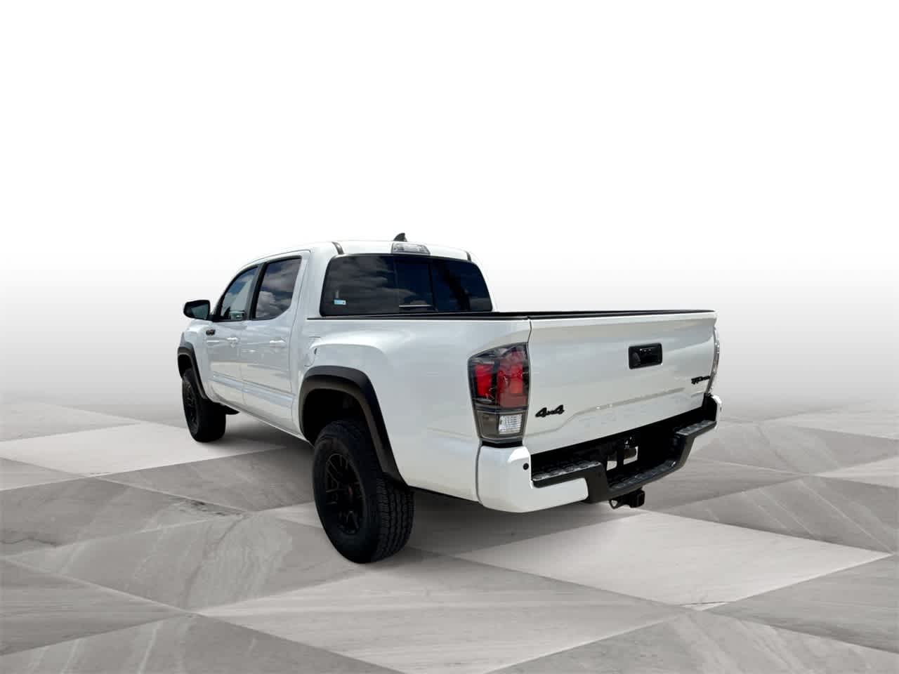 Thumbnail: 2021 Toyota Tacoma - 6