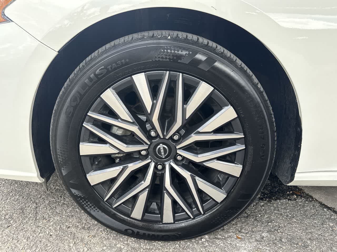 Thumbnail: 2025 Nissan Altima - 11