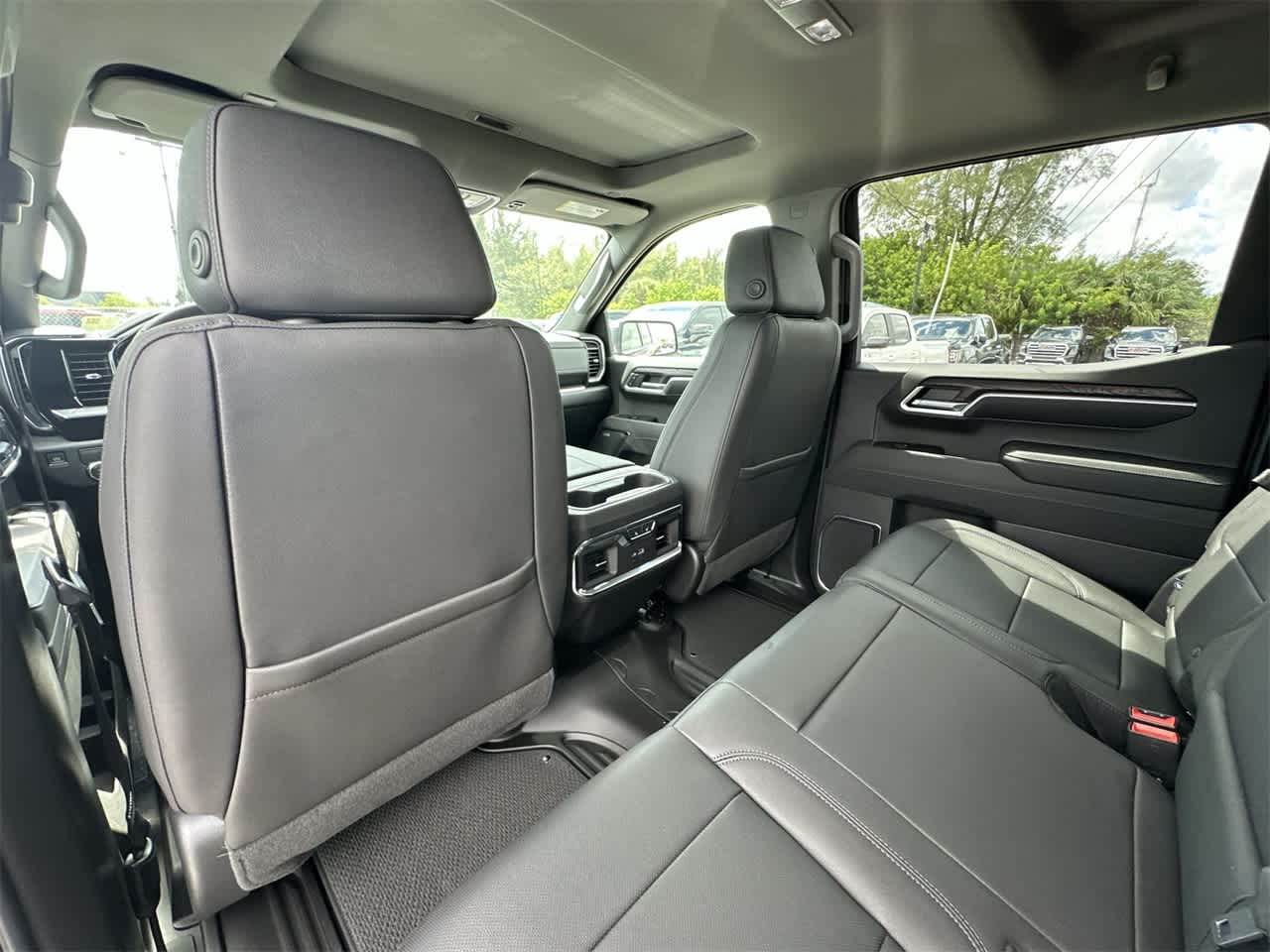 Thumbnail: 2026 GMC Sierra 1500 - 23