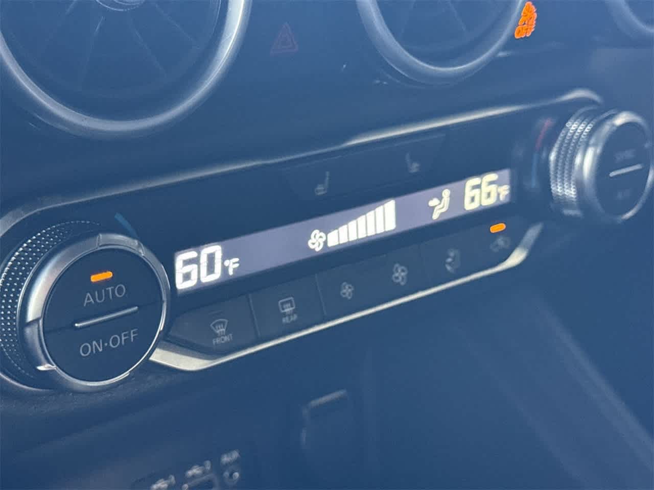 Thumbnail: 2024 Nissan Sentra - 20