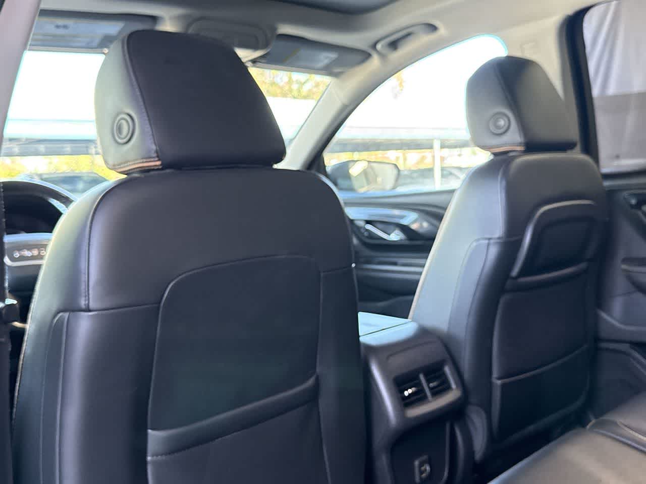 Thumbnail: 2022 GMC Terrain - 23