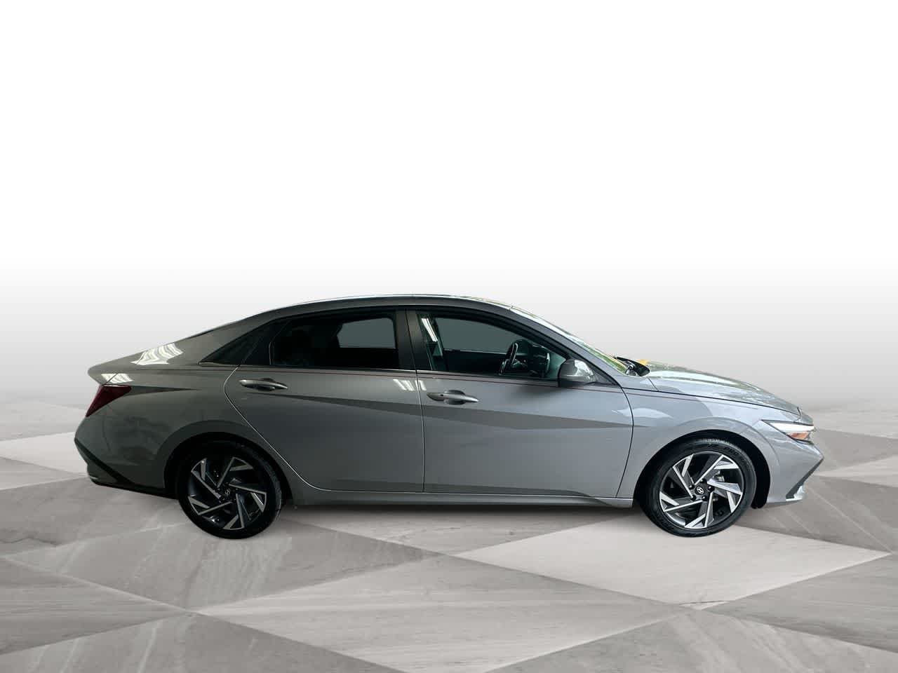 Thumbnail: 2025 Hyundai Elantra - 9
