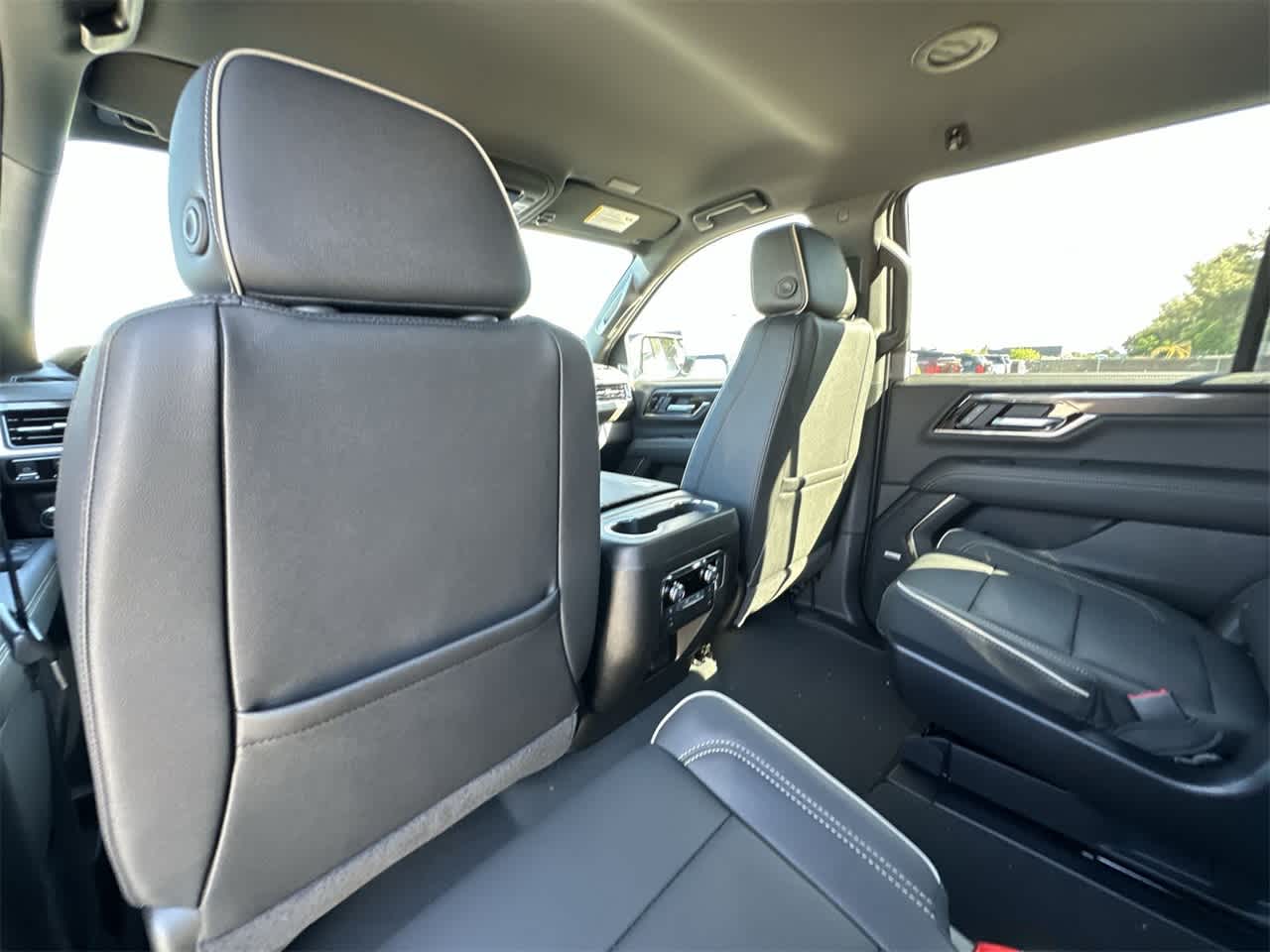 Thumbnail: 2026 GMC Yukon - 23