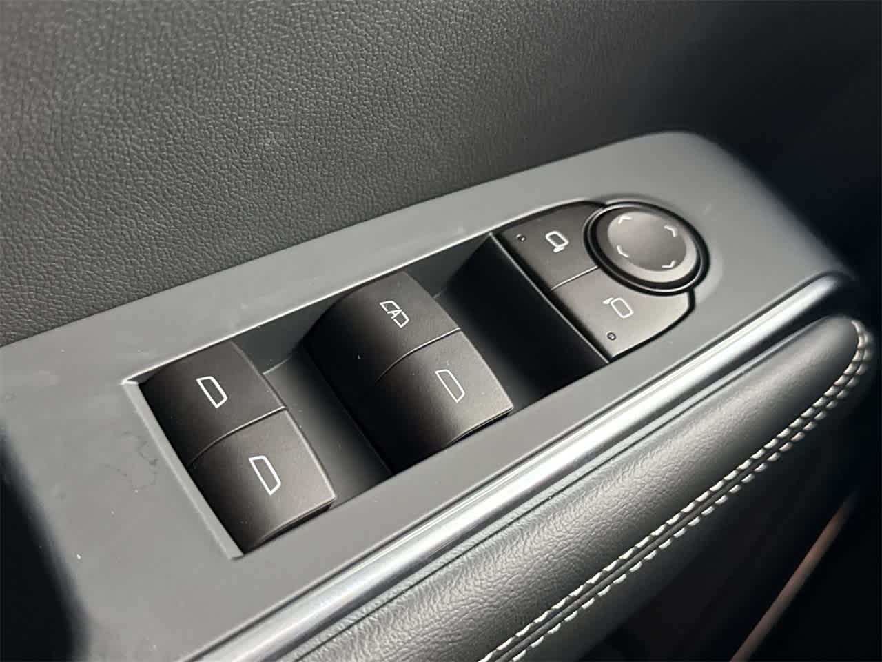 Thumbnail: 2026 GMC Acadia - 17