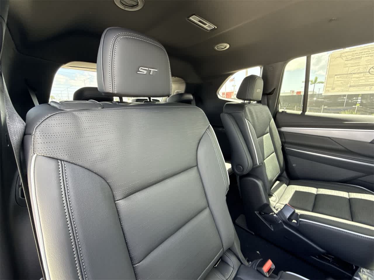 Thumbnail: 2025 Buick Enclave - 25