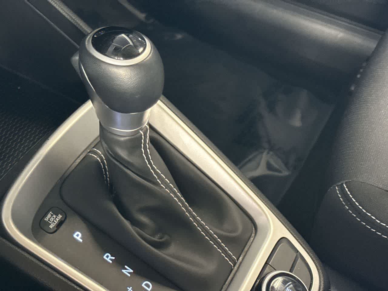 Thumbnail: 2025 Hyundai Venue - 21