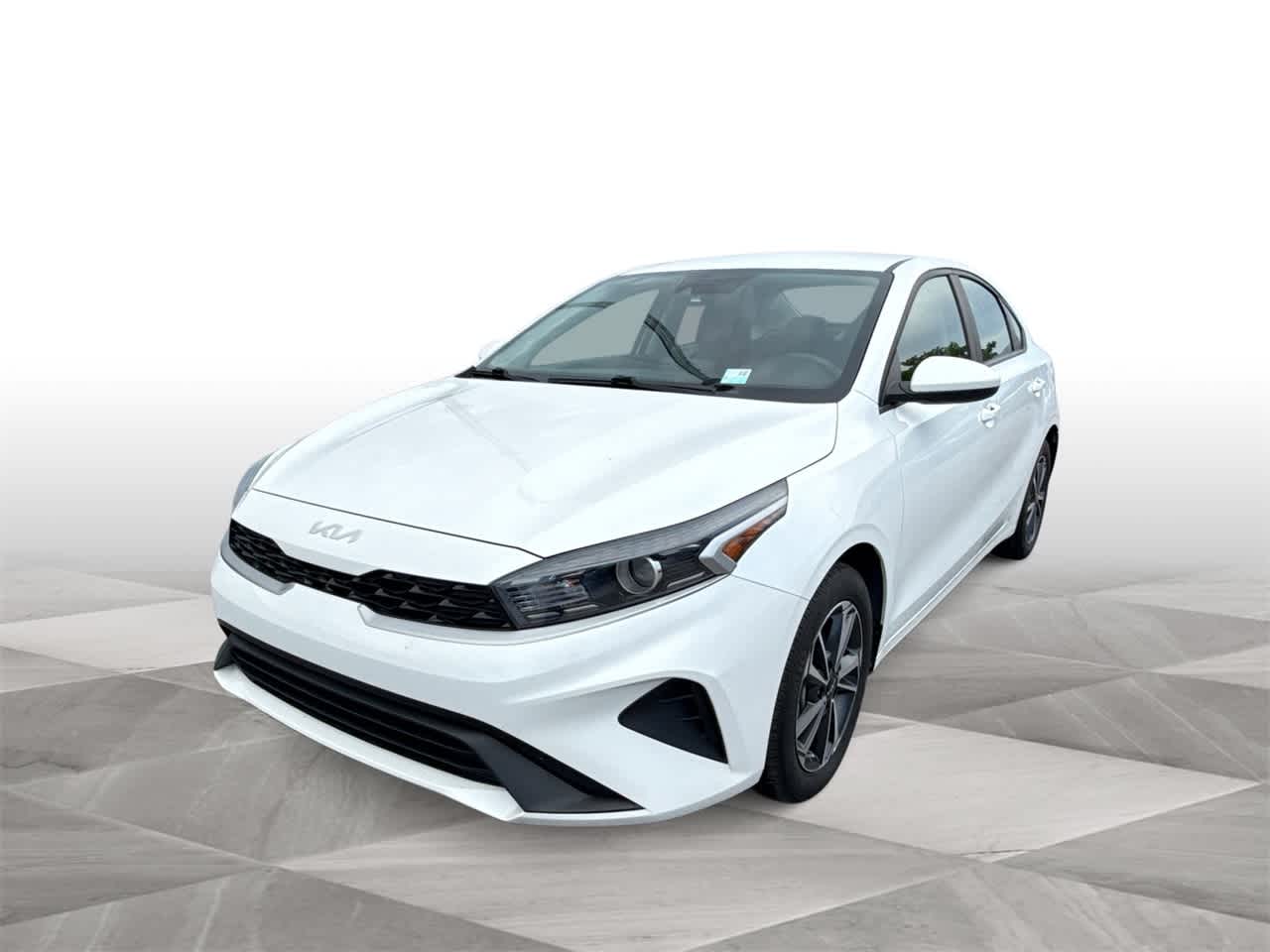 Thumbnail: 2024 Kia Forte - 4